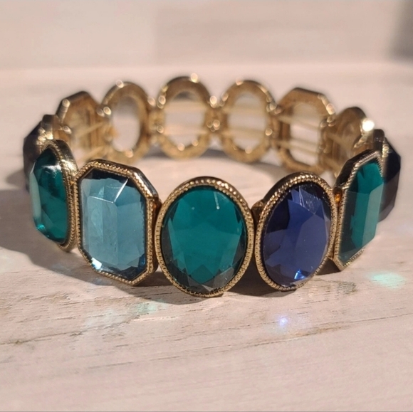 Costume FASHION Plastic LIKE JEWELS, Stretch Bracelet - Picture 13 of 13